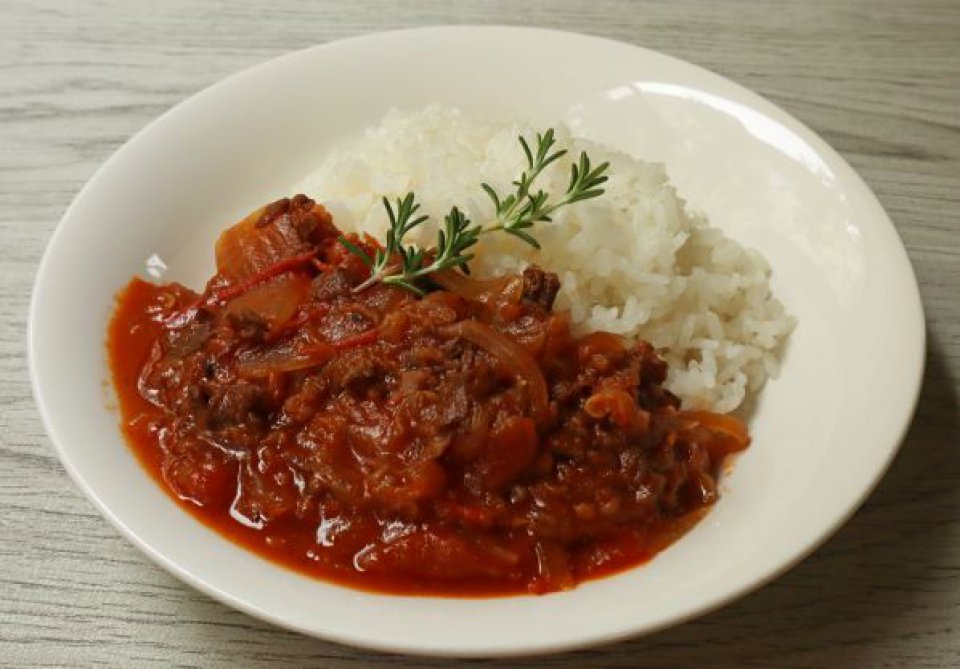 【いちほまれレシピ】　フレッシュトマトのハヤシライス