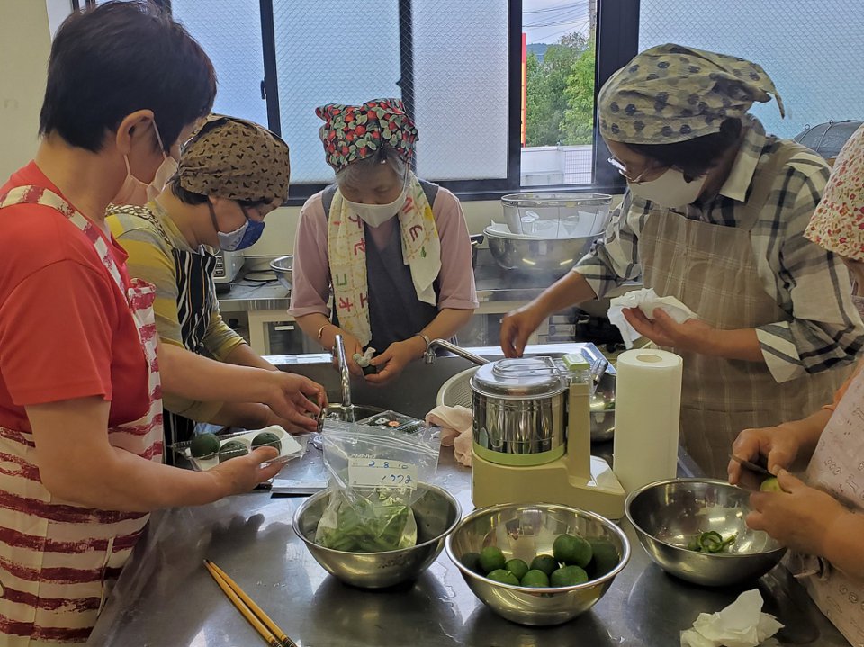伝統食を学ぼう