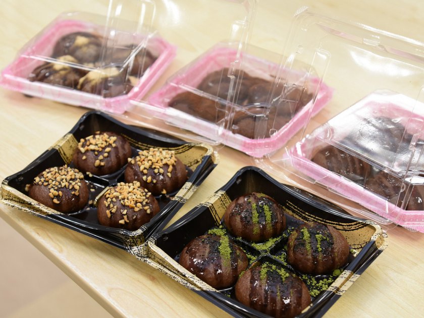 ちょこ餅 1パック500円(税込)