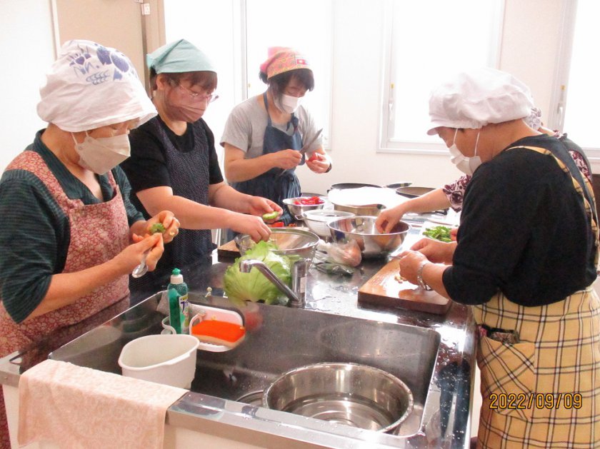 9月9日に開かれた料理教室のようす