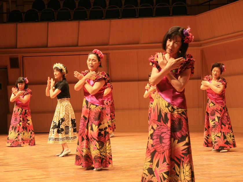 フラダンスのようす