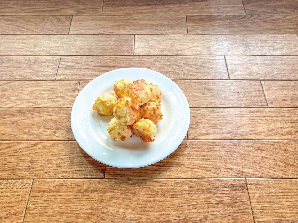 ひとくちおやつ　お米のポンデケージョ